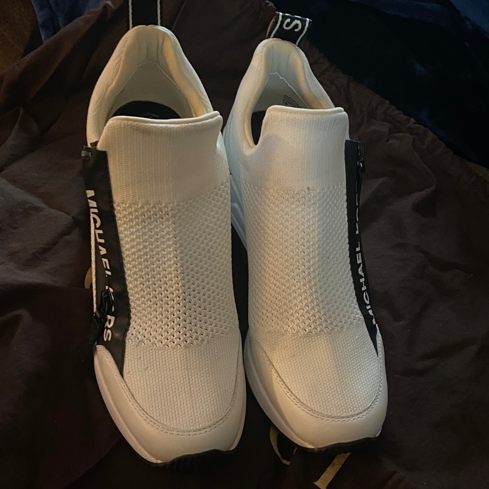 Michael Kors White Knit Slip-On Sneakers with Black Logo Tape